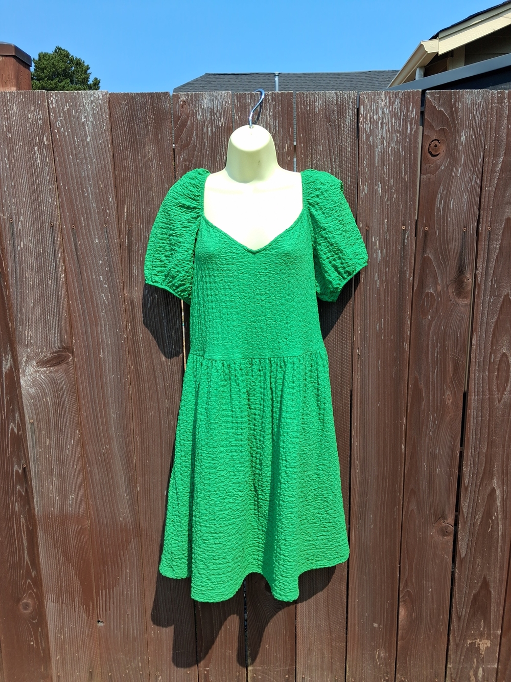 H&M Emerald Green Puff-Sleeve Textured Dress
